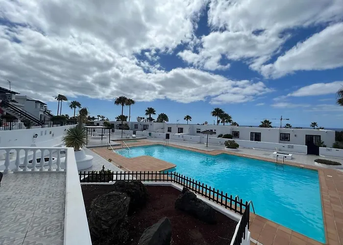 Апартаменты Marinos Yonetxu Тиас