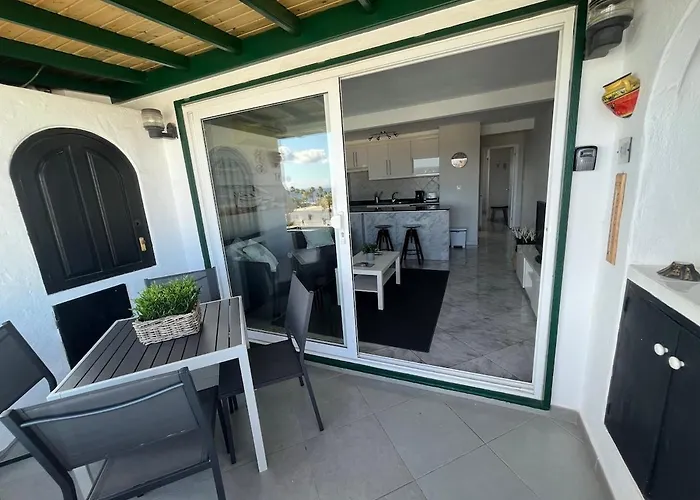 Marinos Yonetxu Апартаменты Тиас