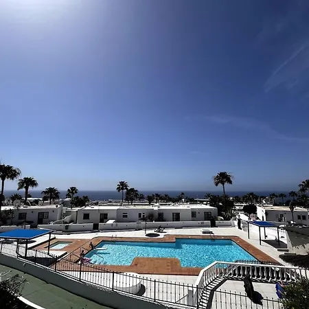 Marinos Yonetxu Apartman *