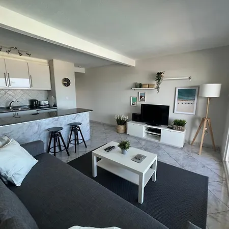 Marinos Yonetxu * Tías