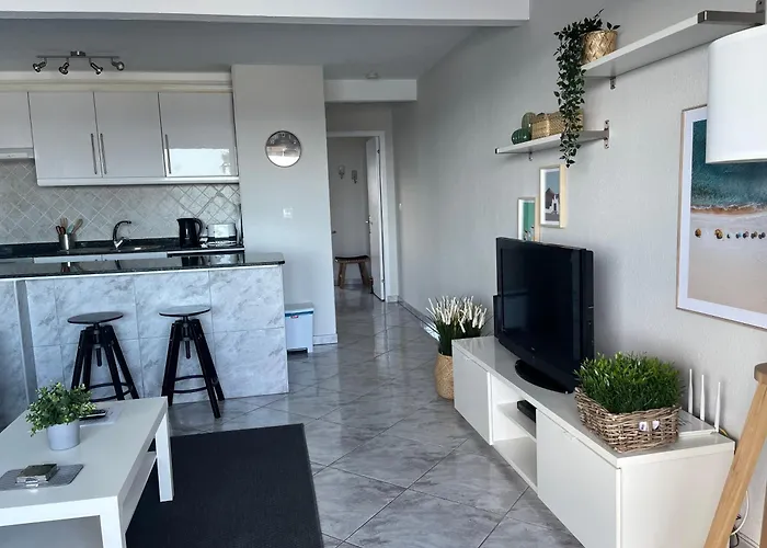 Marinos Yonetxu * Tías